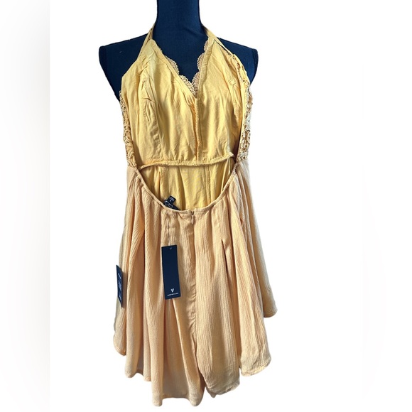 Lulus Lace Bodice Romper in Mustard Yellow - Picture 4 of 5